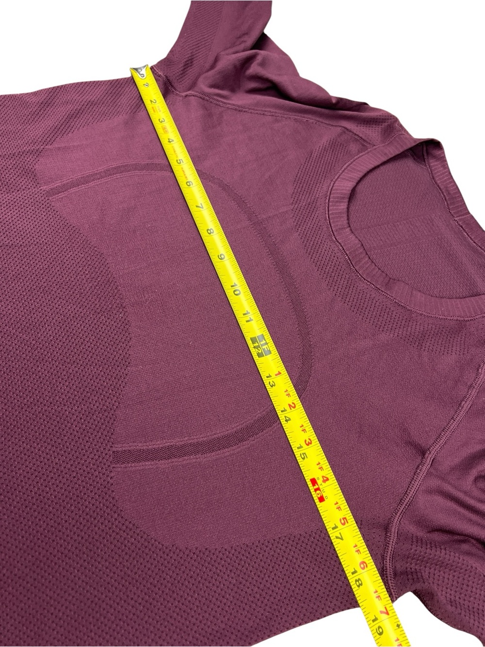 Lululemon Swiftly Tech Top Womens 12 Long Sleeve Plum Purple Thumbholes Active - Picture 10 of 11